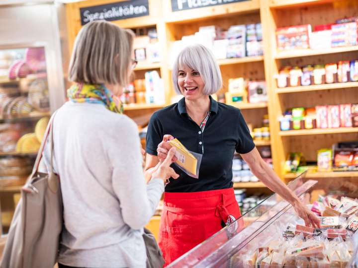 Appenzeller demonstration cheese dairy – shop
