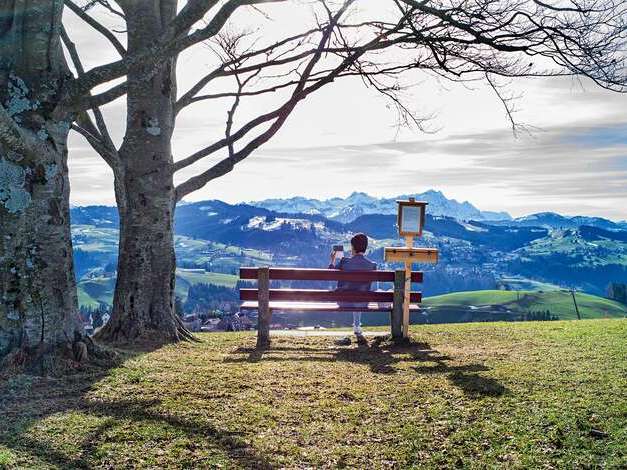 Töbel, Höger und Weitsicht