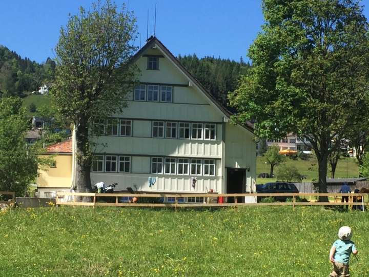 Appenzellerhaus am Bach