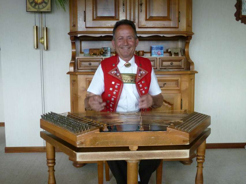 Hans Sturzenegger - Hackbrett und Witz