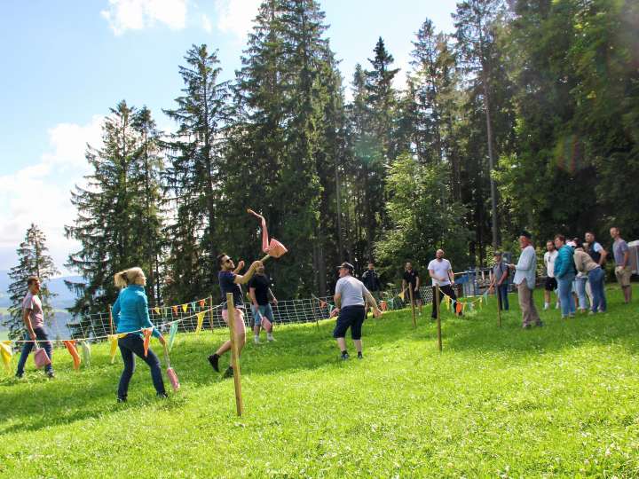 Zeitreisen.ch – Team-Events, E-Bike- & Zeltvermietung