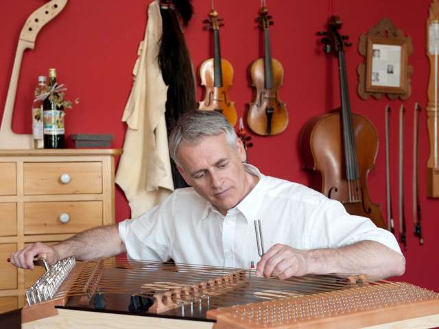 Atelier culturel sur le tympanon