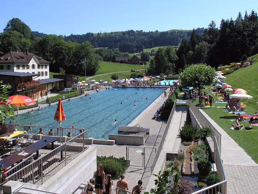 Teufen public outdoor pool