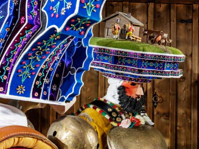 Free guided tour of permanent exhibition